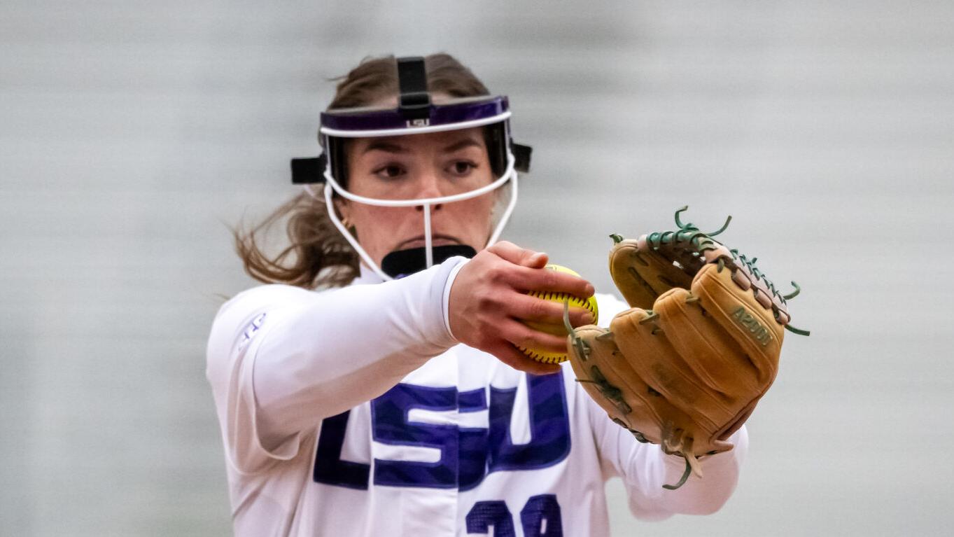 LSU softball pitcher Sydney Berzon credits experience, growth for next level play